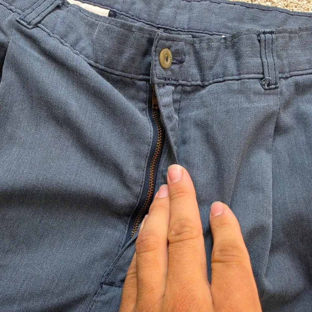 VINTAGE Levi's Officer Corps Pleated Trousers Mens 33 Blue Gray Casual Outdoor